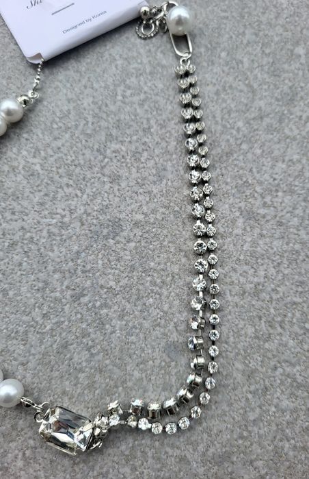 Naszyjnik damski z perełkami