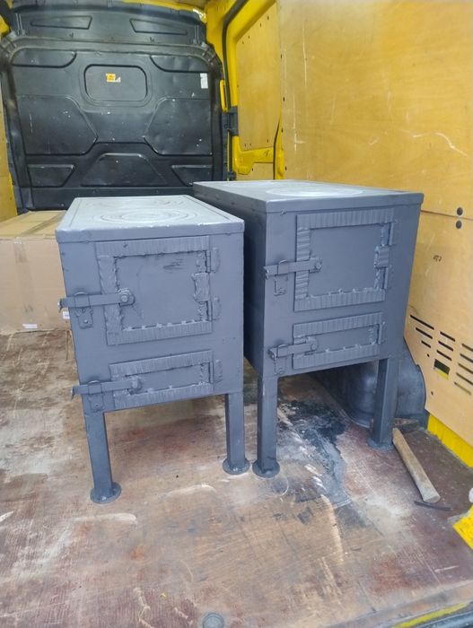 Piec na Dwie Fajerki 70kg 4mm Koza  Kominek