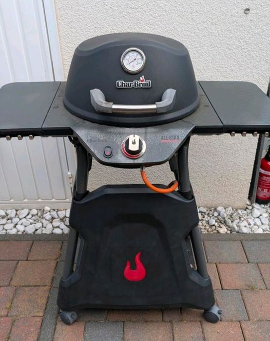 Sprzedam grill gazowy char broil