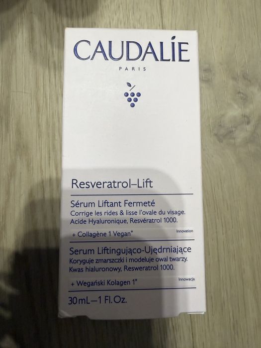Caudalie serum do twarzy