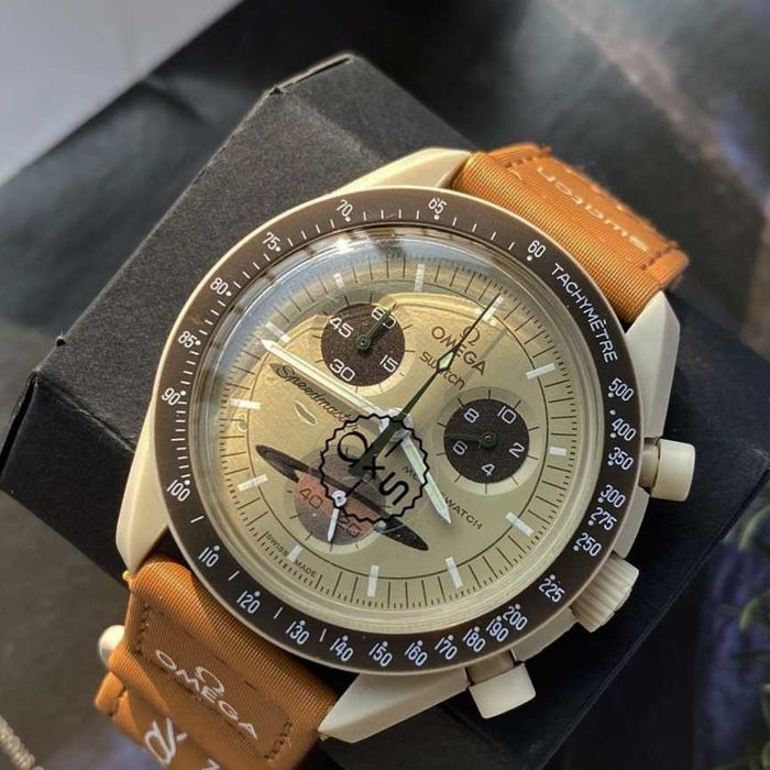 Zegarek Planet Saturn - elegancki dodatek do Twojej kolekcji!