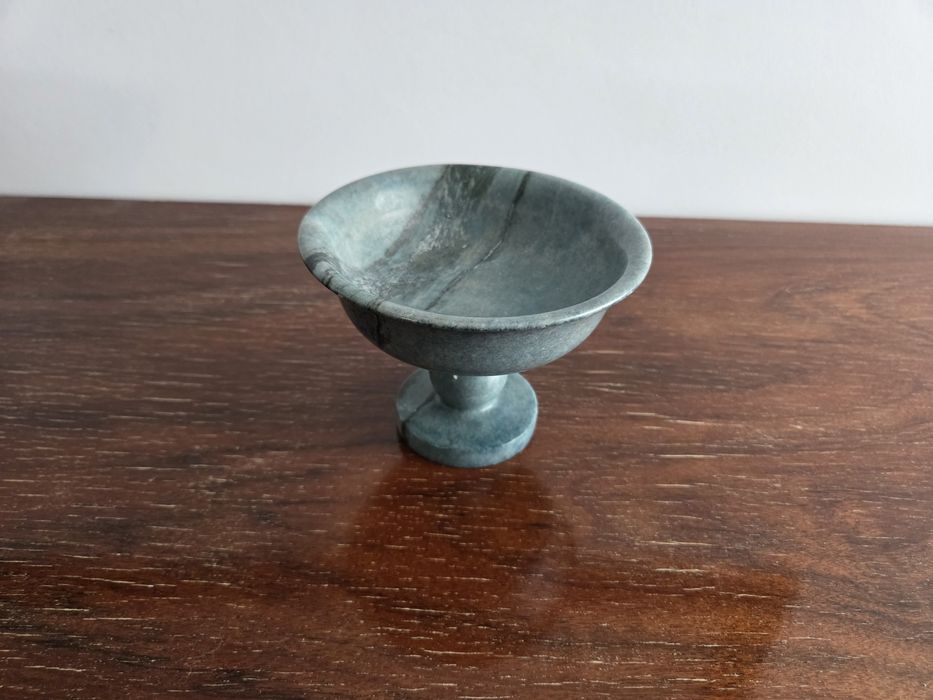 Taça em pedra mármore