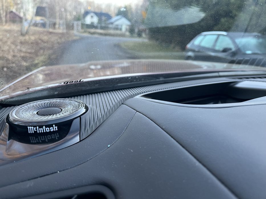 Jeep Grand Cherokee WL Overland V8 5,7 HEMI 2022 67 tys km, krótki, LPG