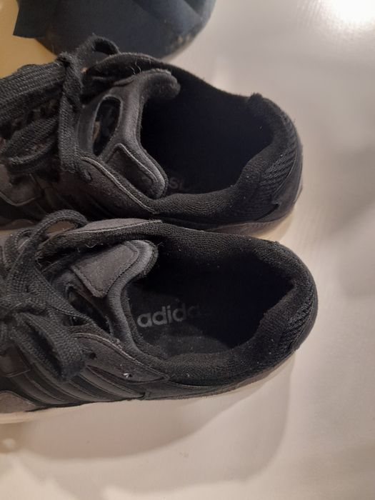 Buty sportowe Adidas roz.39 I/3