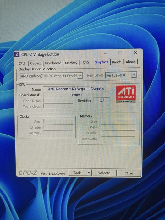 Torre e monitor gaming