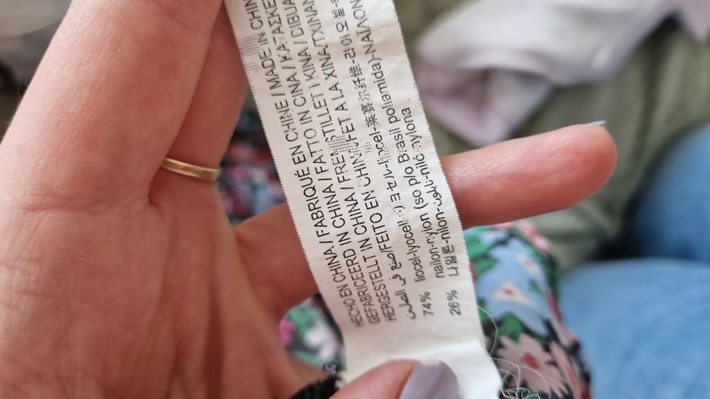 Lekka koszula z bufiastymi rękawami Stradivarius