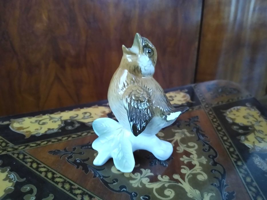 ENS figurka porcelanowa wróbel