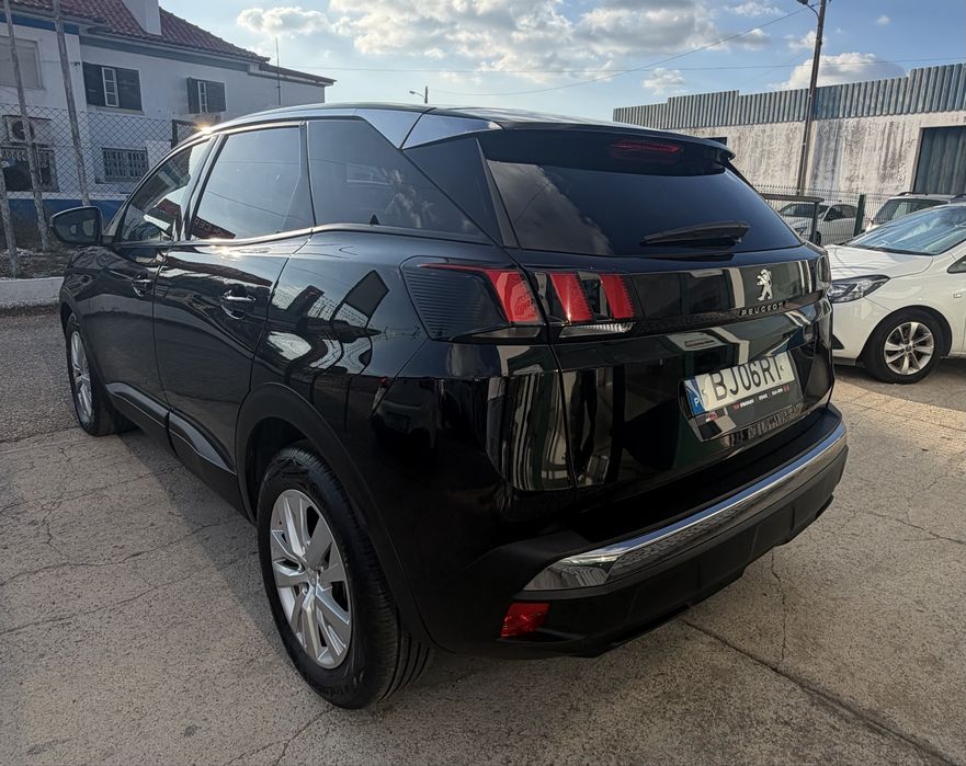 Peugeot 3008 1.2 PureTech active foto 4