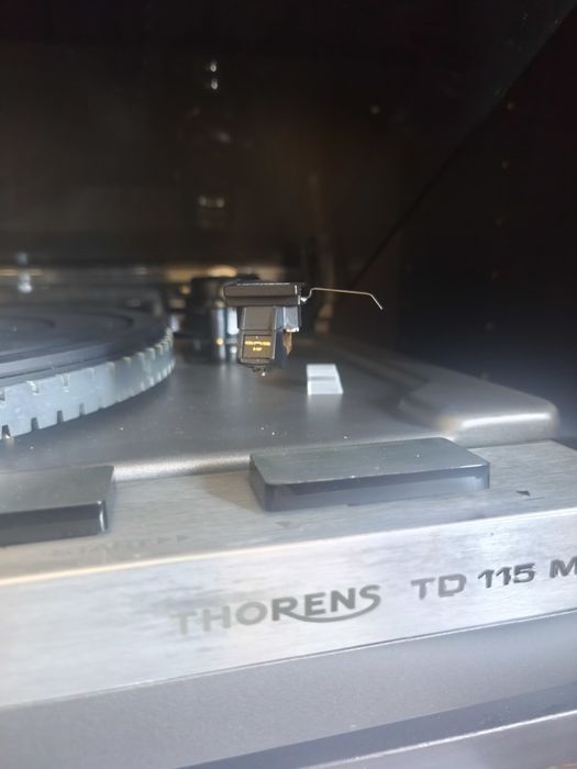 Giradiscos thorens TD 115 mkII
