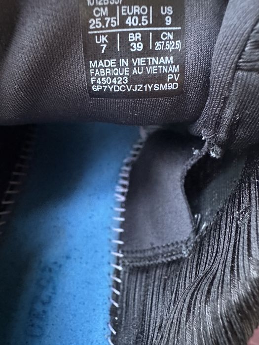 Кросівки Бігові Asics Gel-Kayano 30 розмір 40.5