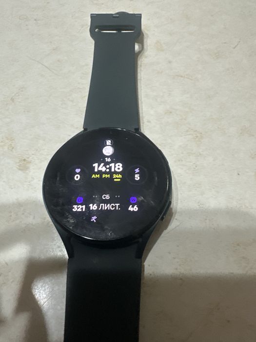 Samsung Galaxy Watch 4 green