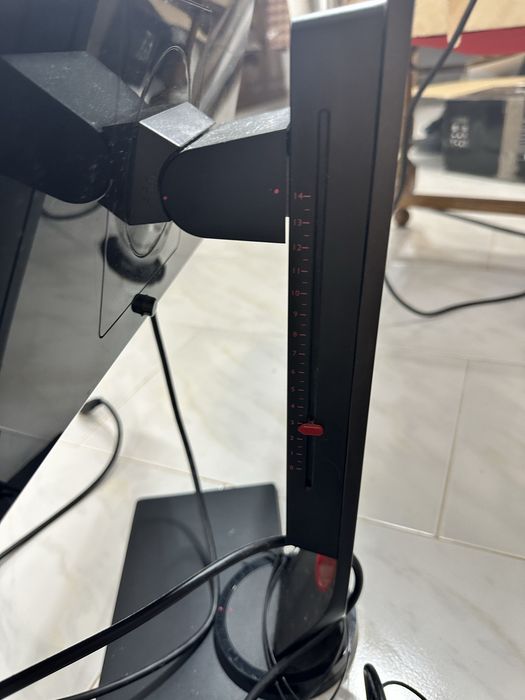 Monitor gaming BenQ XL2430 24” 144Hz