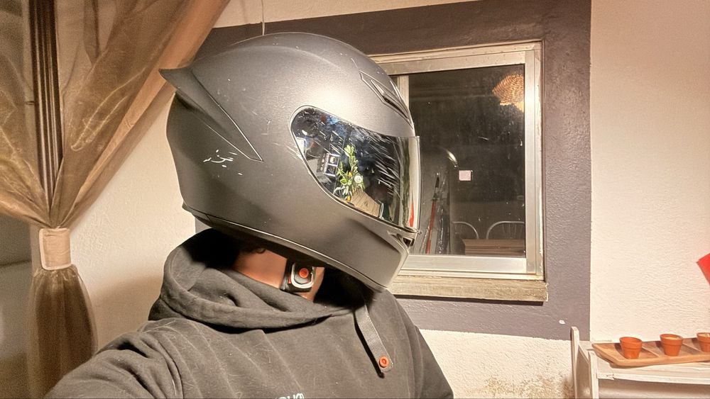 Capacete AGV K1 Matt Black Viseira escurecida Prateada