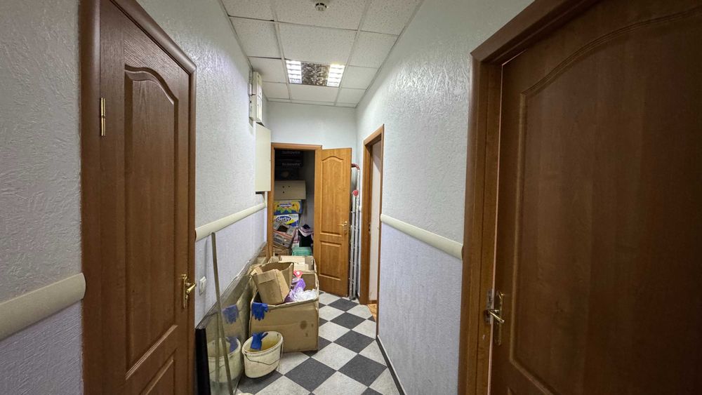 ФАСАДНЕ приміщення в центрі ЖИТОМИРА