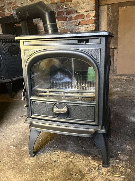 Kominek żeliwny Jotul 8