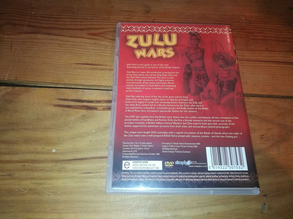 ZULU WARS 	DVD (áudio Inglês - sem legendagem)