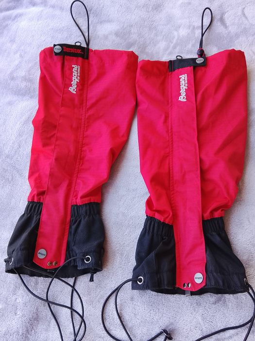 stuptuty trekkingowe (ochraniacze na buty i nogawki) renomowanej norweskiej marki Bergans of Norway.