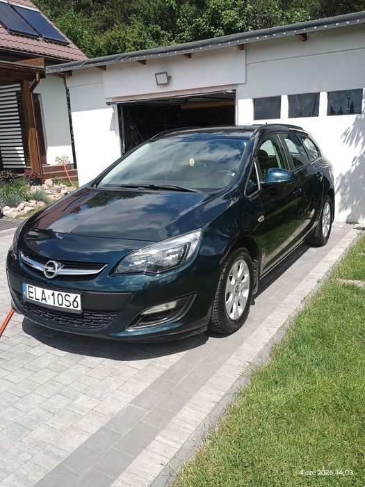 Astra j kombi 1,7 cdti