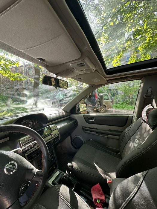 Nissan X-Trail T30 2.2 Дизель 2003год