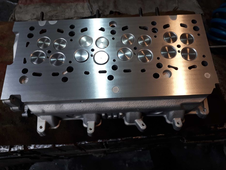 głowica 2.0 tdi 03l103373J VW Audi Seat Skoda 2.0tdi