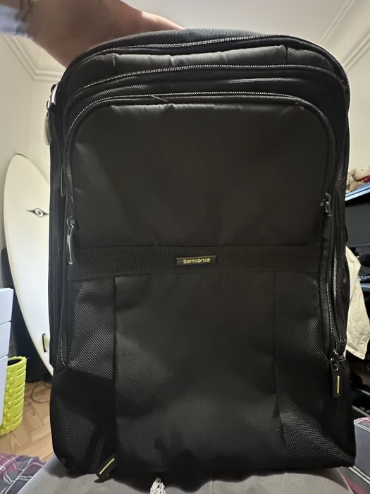 Mochola samsonite