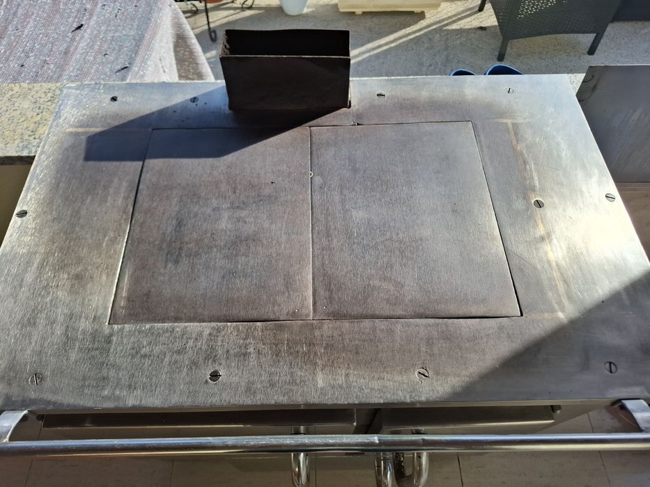 Fogão e forno de ferro revestido a Inox