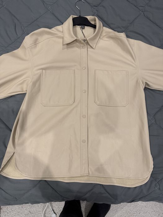 Бежевая куртка из экокожи PRiMARK 52-52р