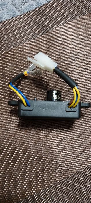 AVR генератора 3кв ригулятор напруги