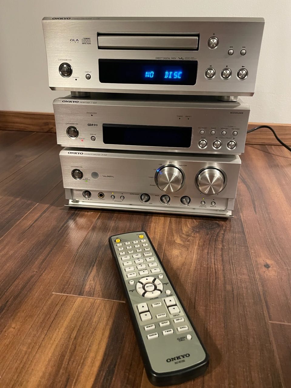 ONKYO INTEC275 A-933、C-733、T-433 いかつい ONKYO INTEC275 A-933、C-733、T-433 いかつい