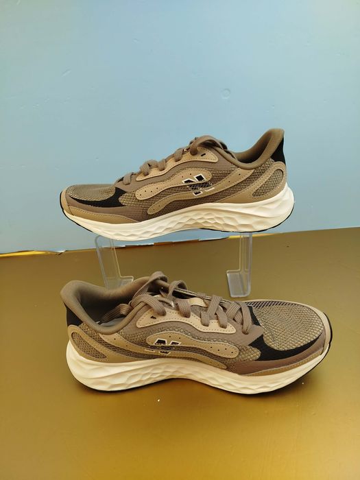 Buty New Balance Maris819