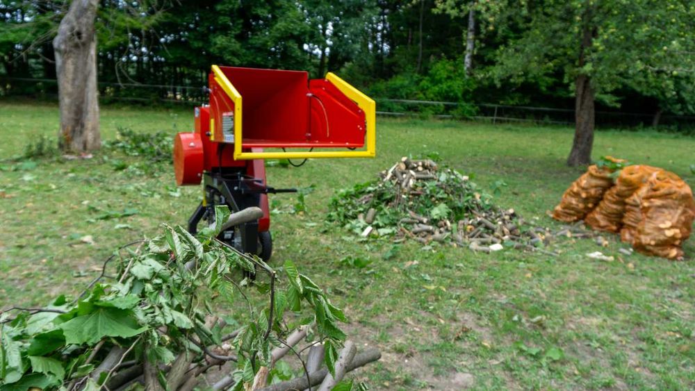 Rozdrabniacz do gałęzi ogrodowy spalinowy RS80 REMET 7 KM 6 Nożowy