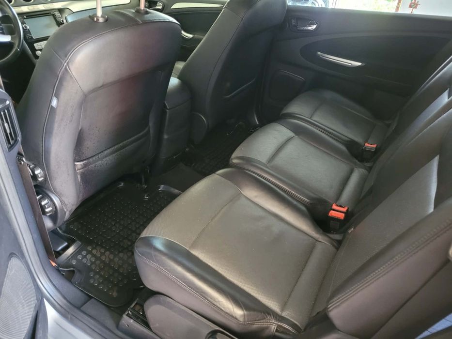 Ford S-Max Titanium Skóra Xenon  140KM