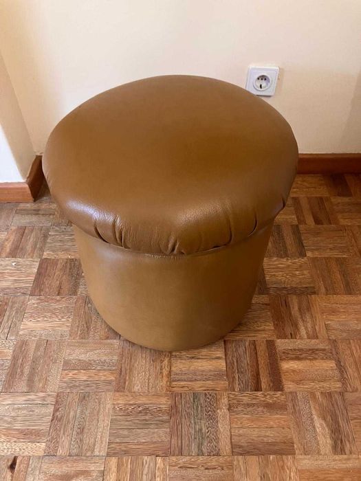 Puff Castanho - Amadora