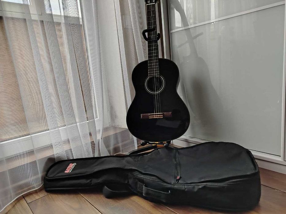 Комплект - гітара Yamaha C40 + чохол Gator + підставка