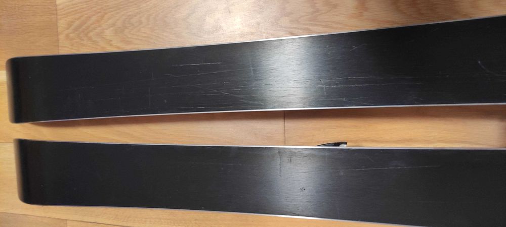 narty zjazdowe Salomon Shogun dla dzieci carvingowe 130cm Frestyle