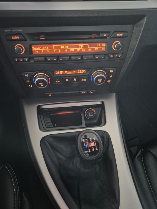 BMW 318 d  e91 3 Series