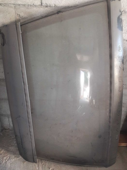 задняя дверь( ляда) на джип Land Rover