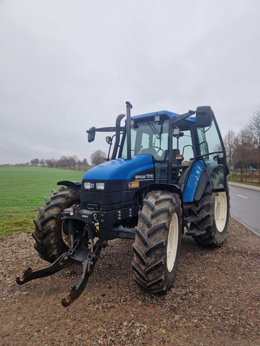 Ciągnik rolniczy New Holland TS110  tuz 4x4