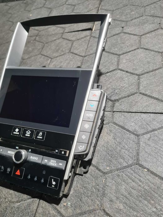 Infiniti Q50 panel nawiewu klimatyzacji wyświetlacz