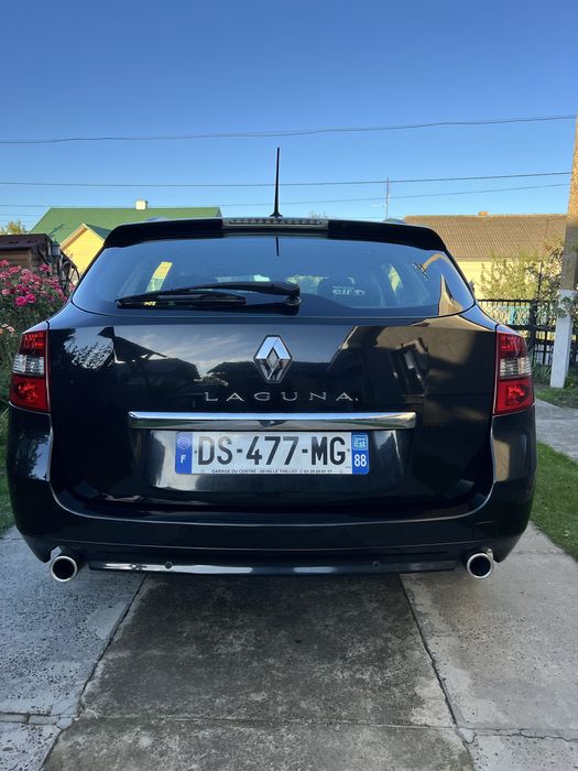 Рено Лагуна 3! 2.0 дизель 2015 рік!
