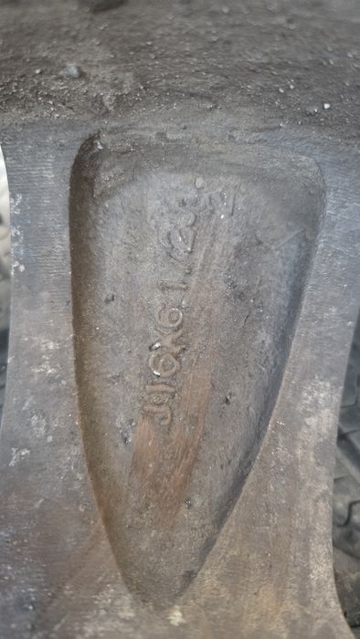 диски 16 5/114.3 Mitsubishi Toyota citroen