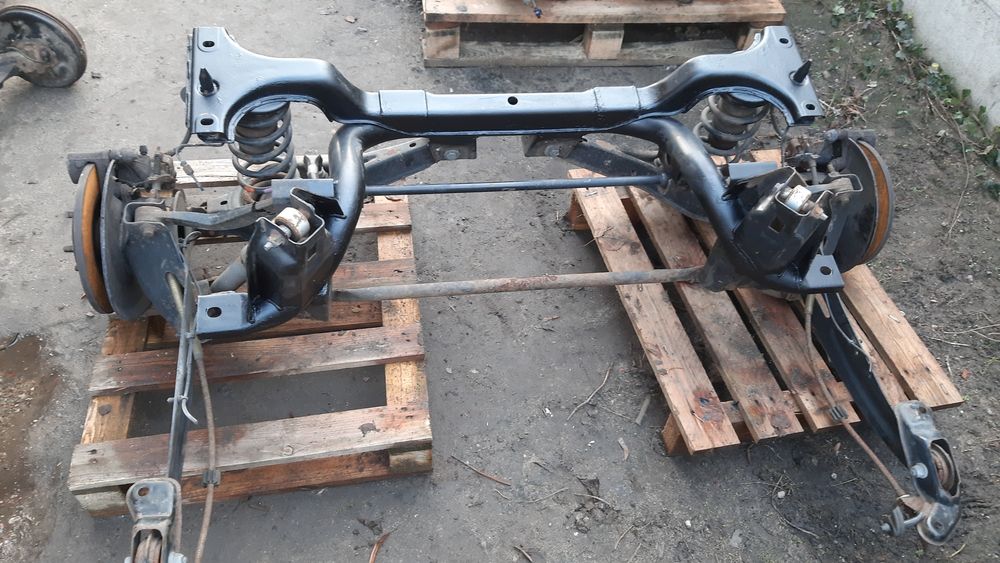 Oś wózek sanki tylne Ford Mondeo mk3 kombi