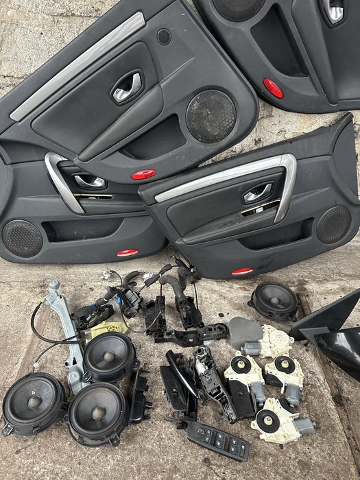 Замок ручки карти дверей Renault laguna 3
