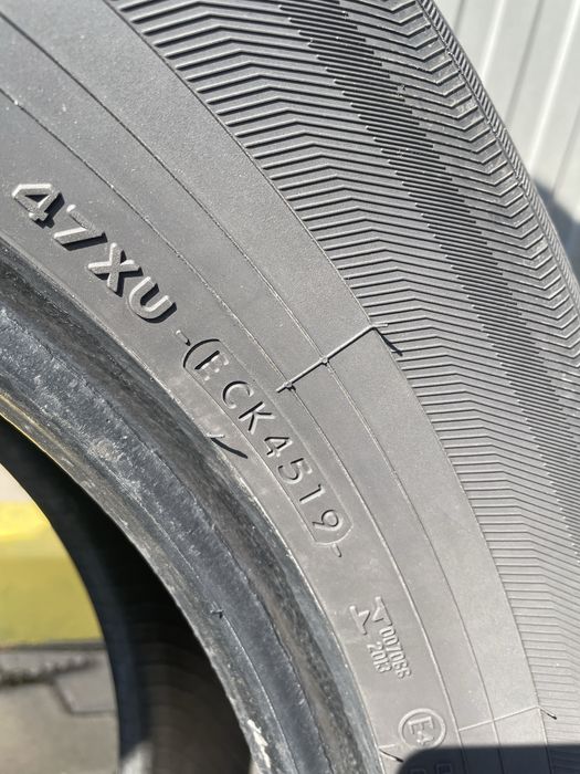 Yokohama 285/60 R18