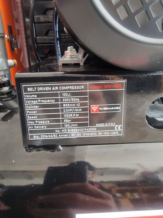 Compressor de 100  litros 8 bar novo