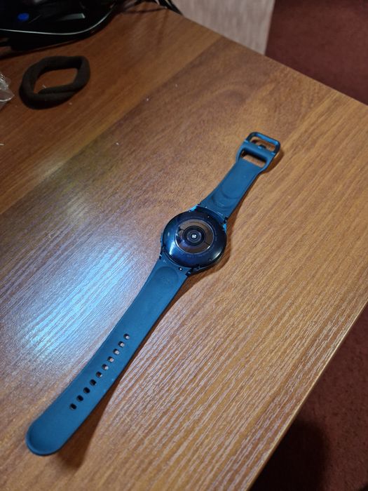 Samsung galaxy watch 4 【44mm】
