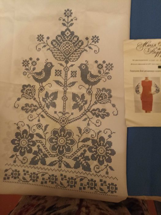 Продам заготовку для вишивання хрестиком комбінованого жіночого плаття