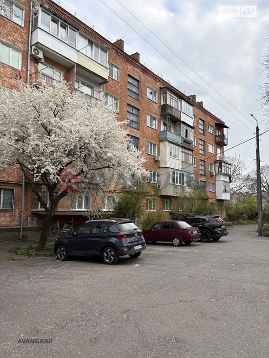 Продам 1-к Квартиру Центр Ленінський Район