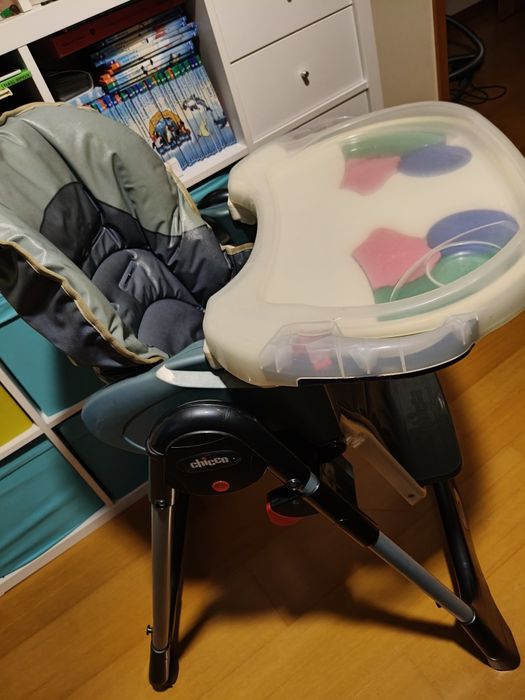 Cadeira de refeição da chico