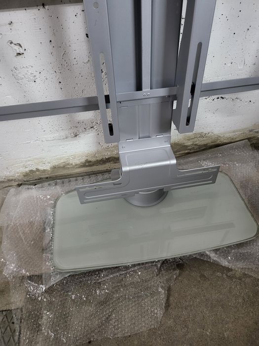 Suporte giratório para LCD